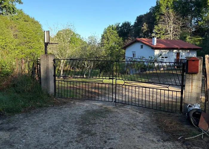 Holiday home Casa La Raiz Cantabra San Vicente De La Barquera